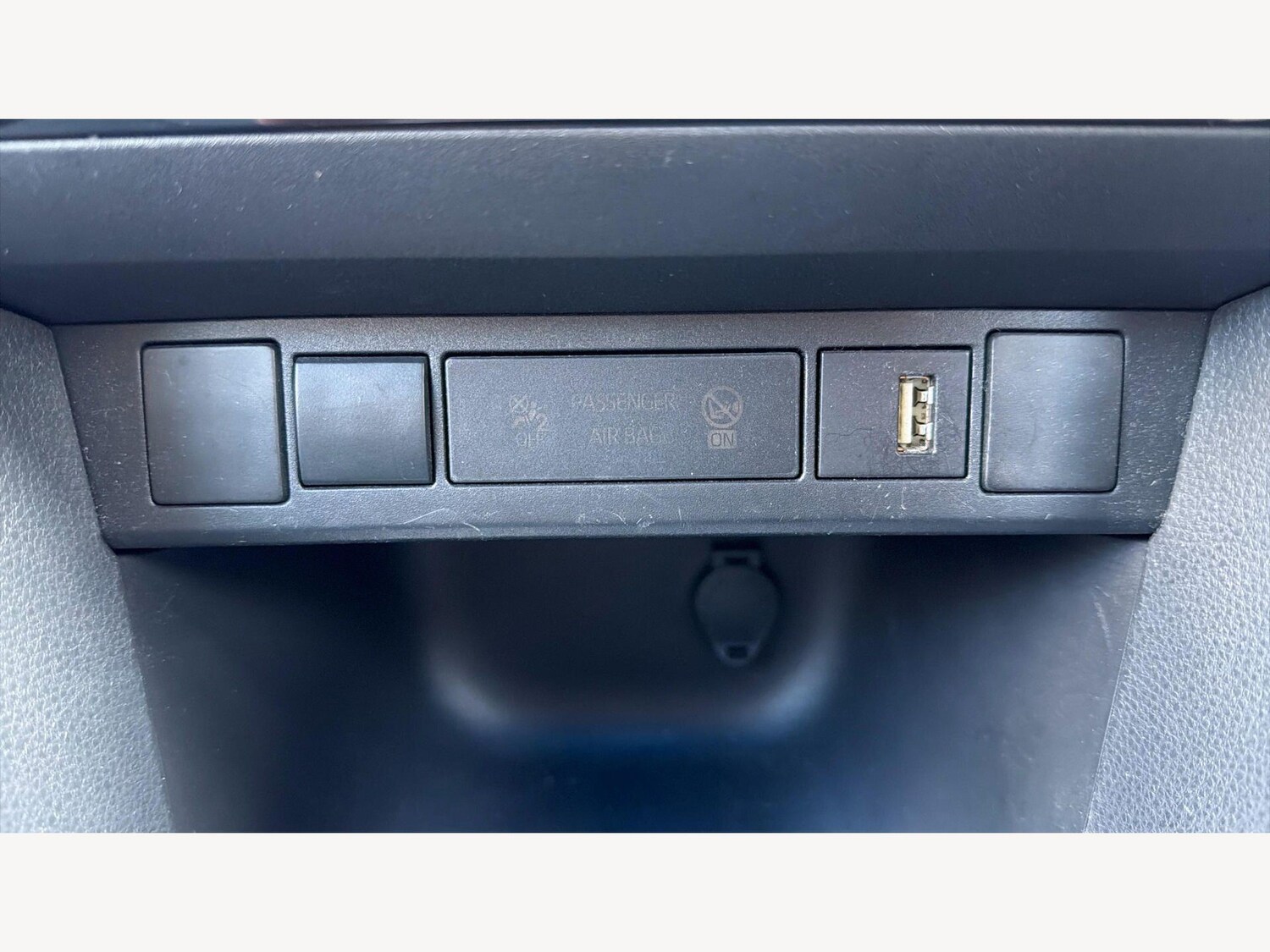 Used Toyota Yaris Cross 2023 for sale - 77940272: Photo 29