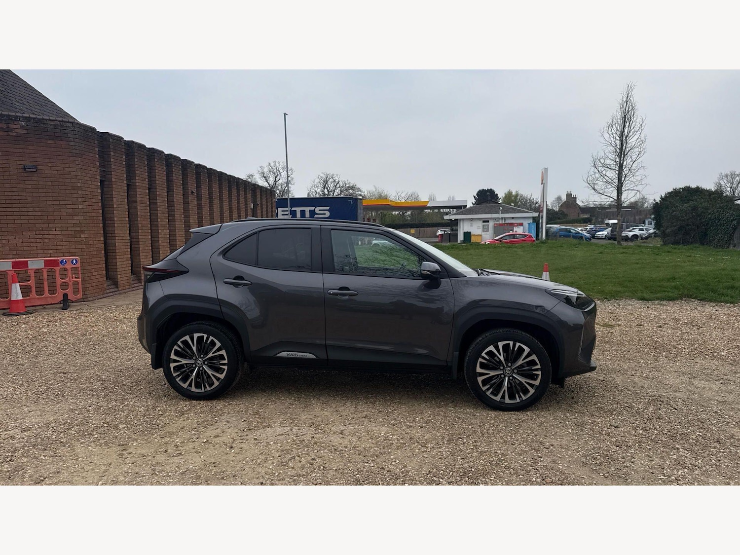 Used Toyota Yaris Cross 2023 for sale - 77993681: Photo 18