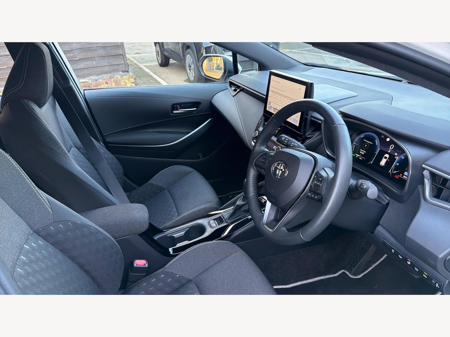 Used Toyota Corolla 2024 for sale - 77646105: Photo 13