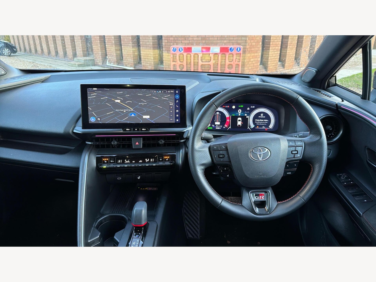 Used Toyota C-HR 2024 for sale - 77396190: Photo 7