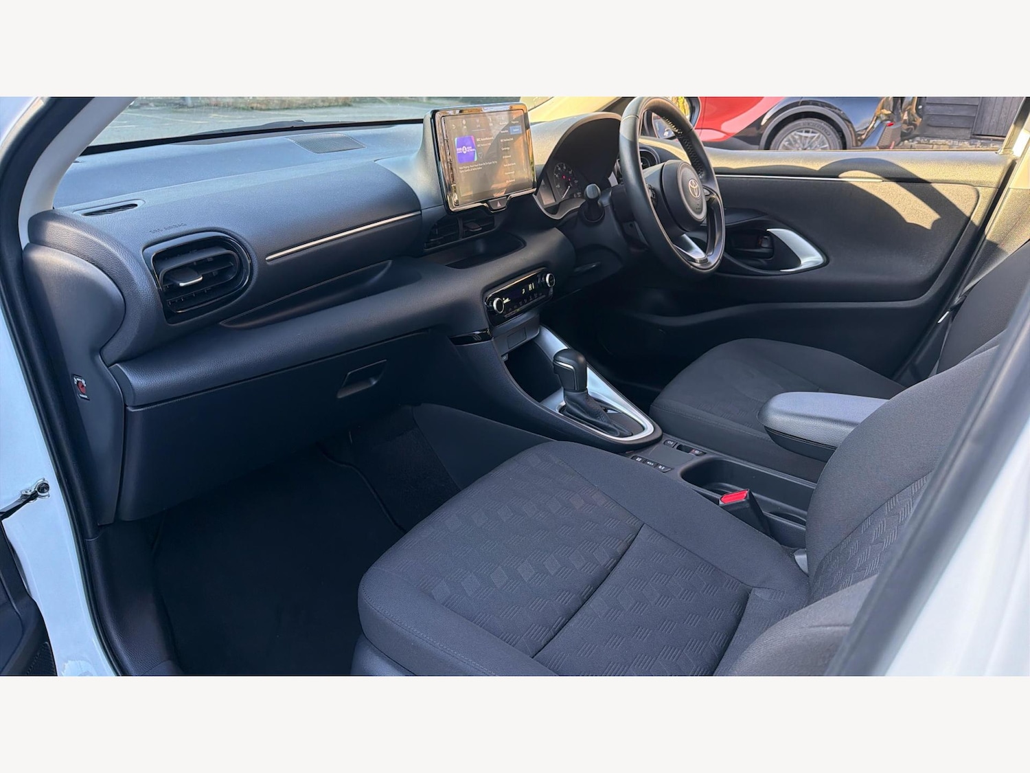 Used Toyota Yaris 2024 for sale - 77057561: Photo 12