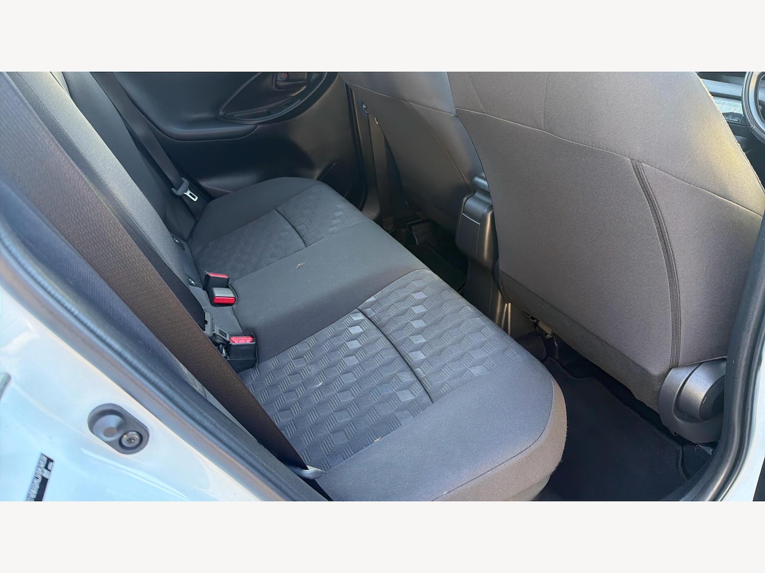 Used Toyota Yaris 2024 for sale - 77057561: Photo 14