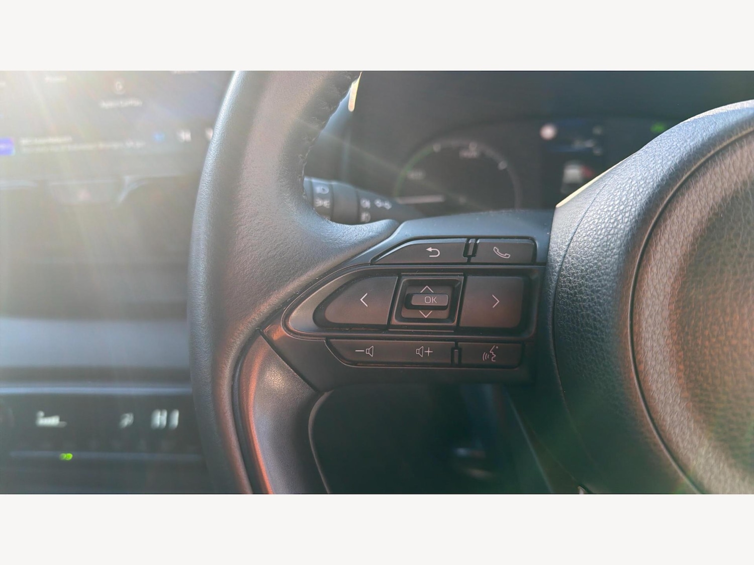 Used Toyota Yaris 2024 for sale - 77057561: Photo 23