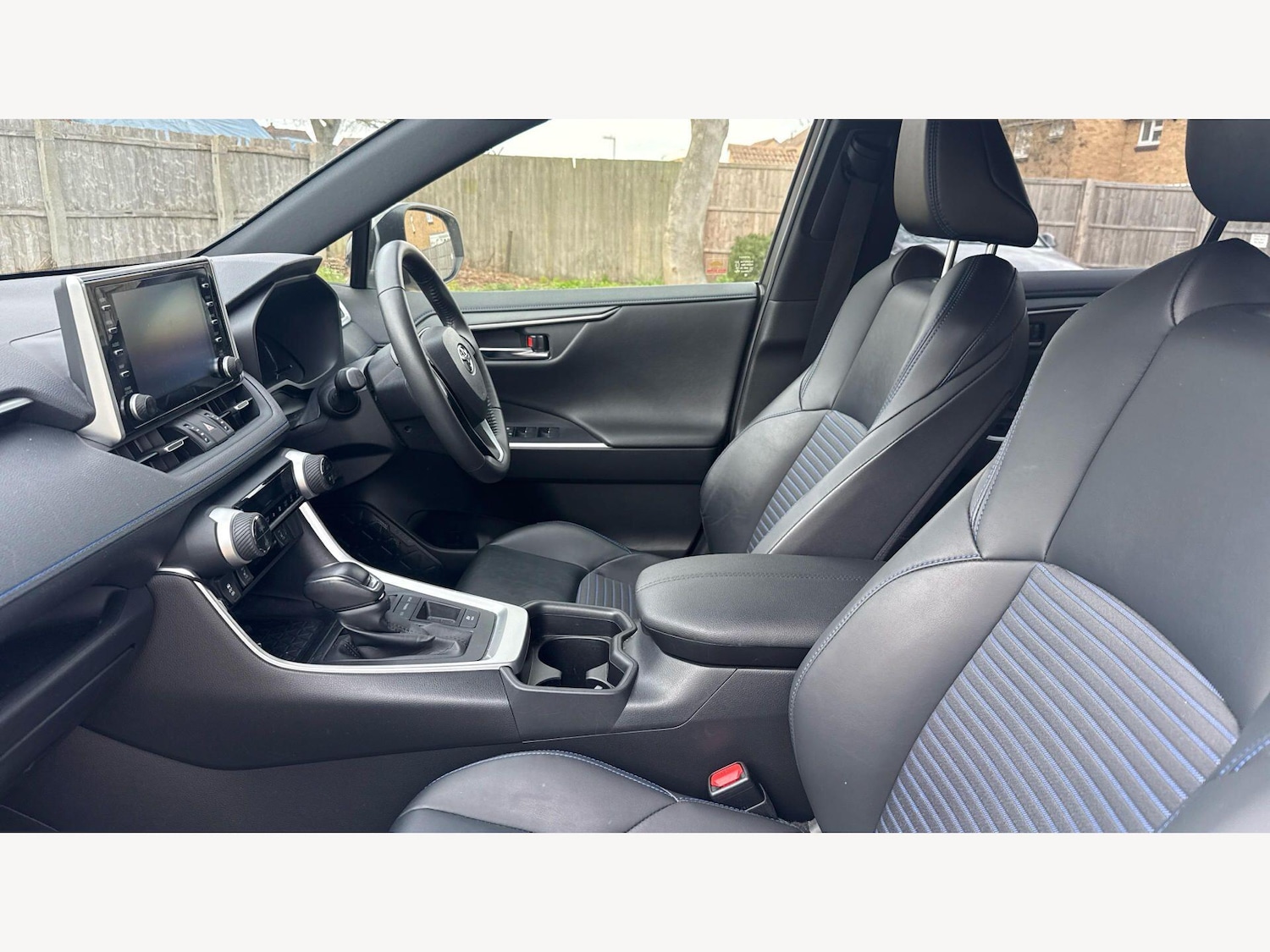 Used Toyota RAV4 2021 for sale - 77982498: Photo 12