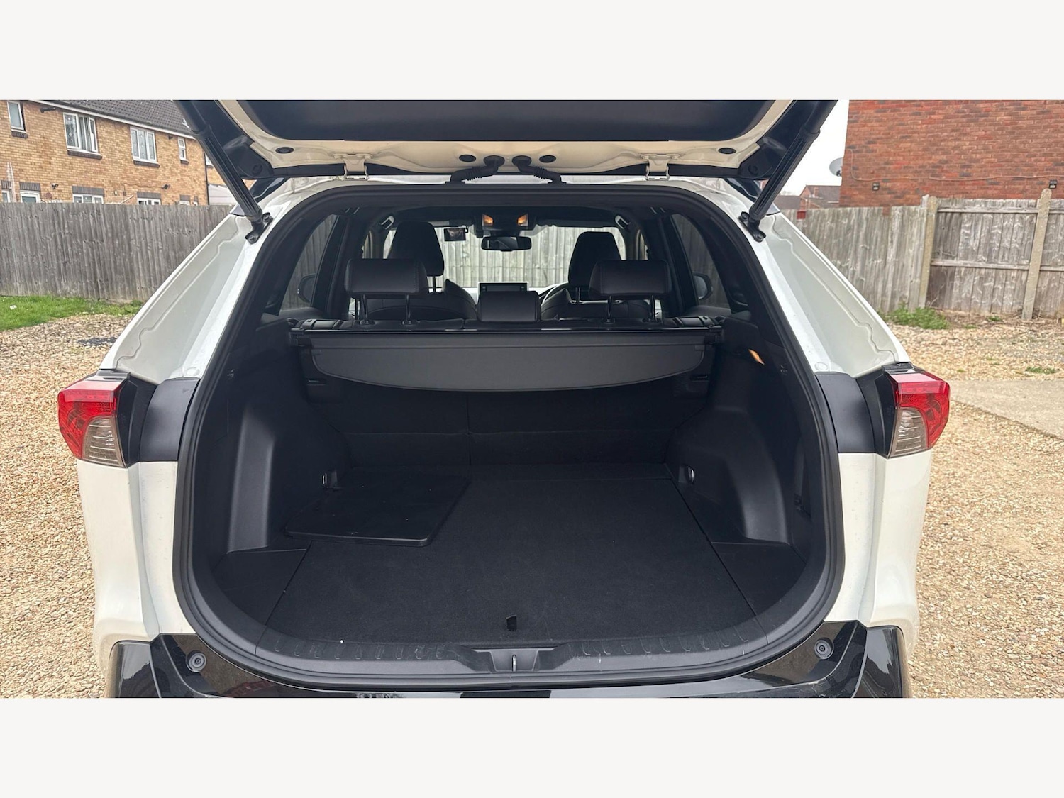 Used Toyota RAV4 2021 for sale - 77982498: Photo 16