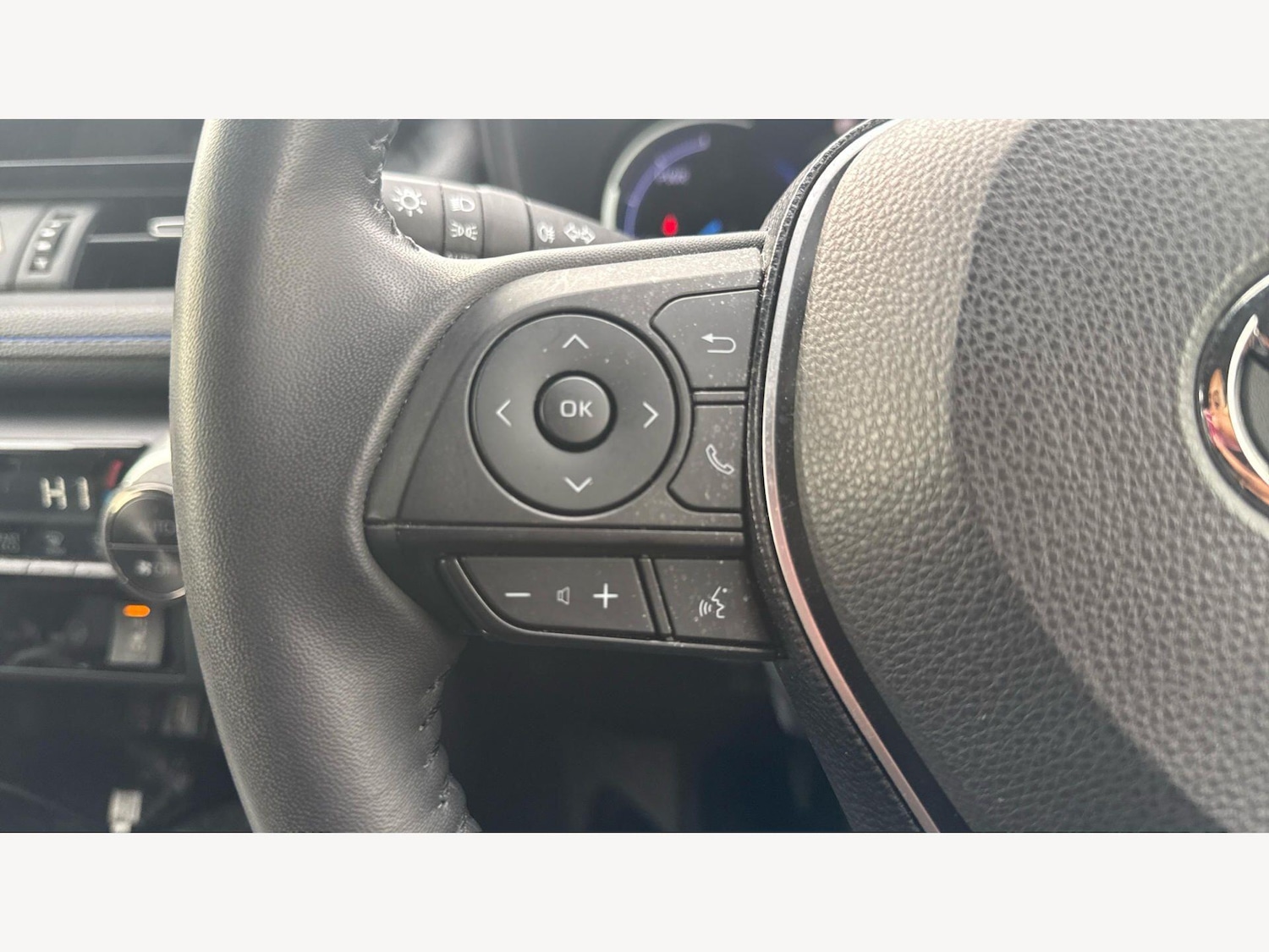 Used Toyota RAV4 2021 for sale - 77982498: Photo 25