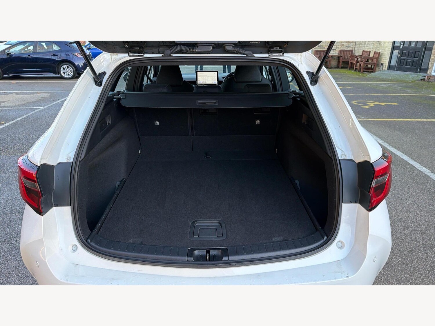 Used Toyota Corolla 2024 for sale - 77278720: Photo 16