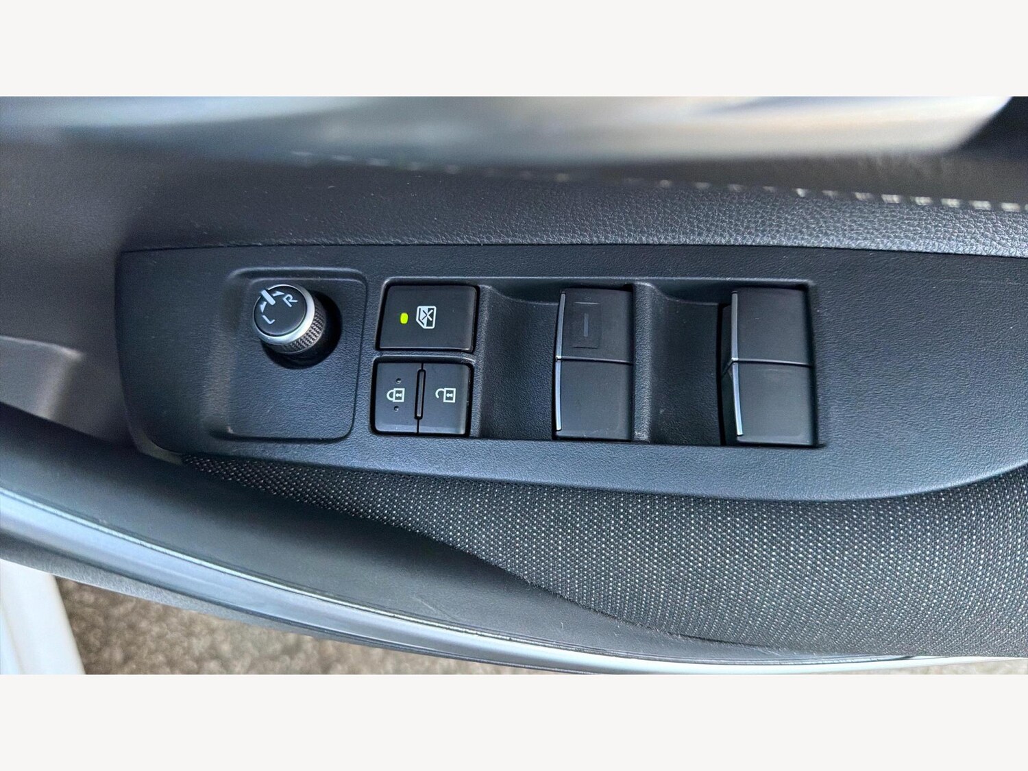 Used Toyota Corolla 2024 for sale - 77278720: Photo 24