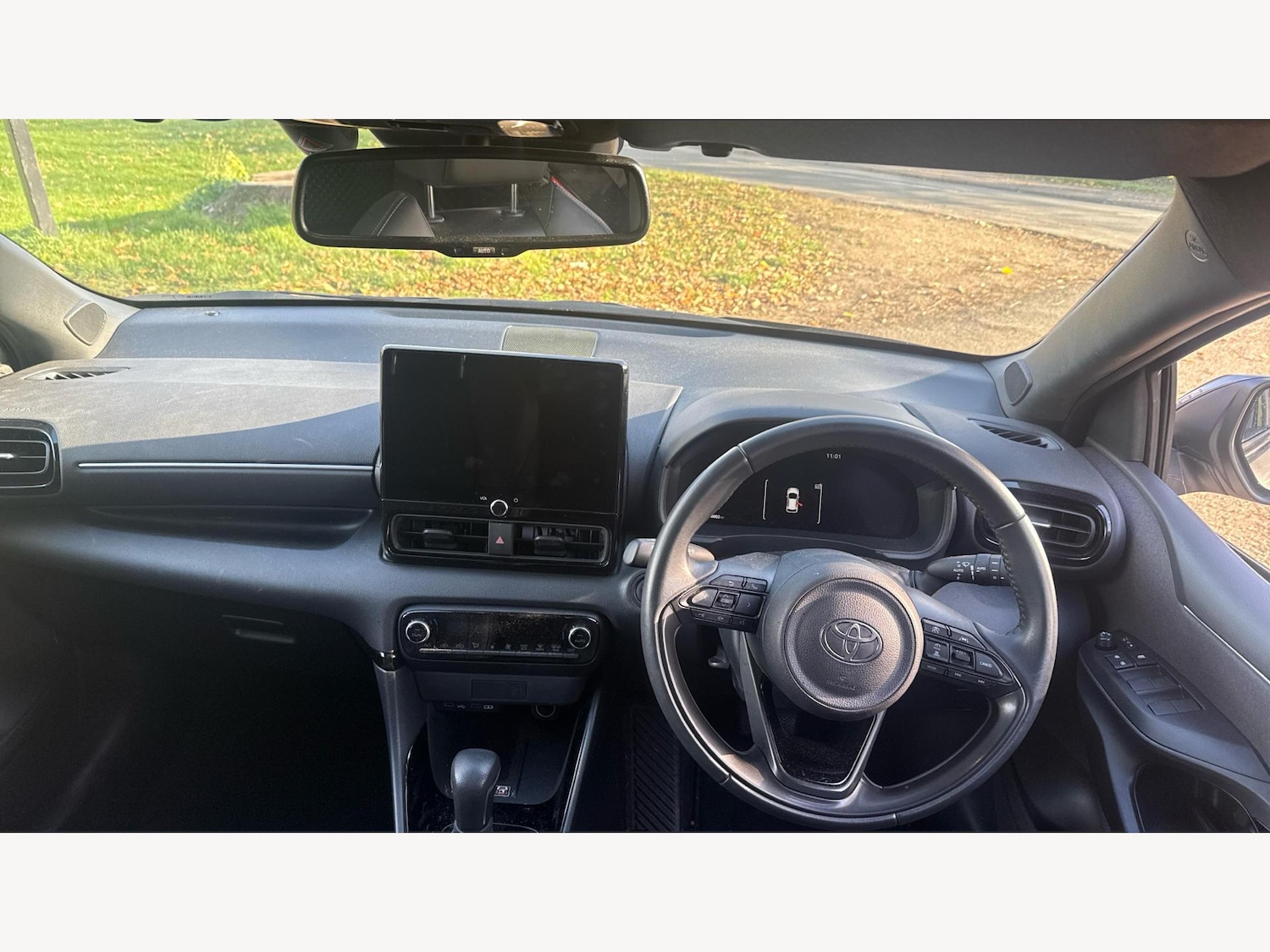Used Toyota Yaris 2024 for sale - 76498427: Photo 7