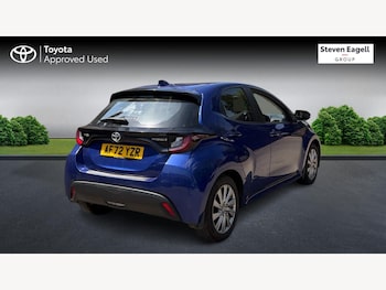 Used Toyota Yaris 2022 for sale - 78902131: Photo