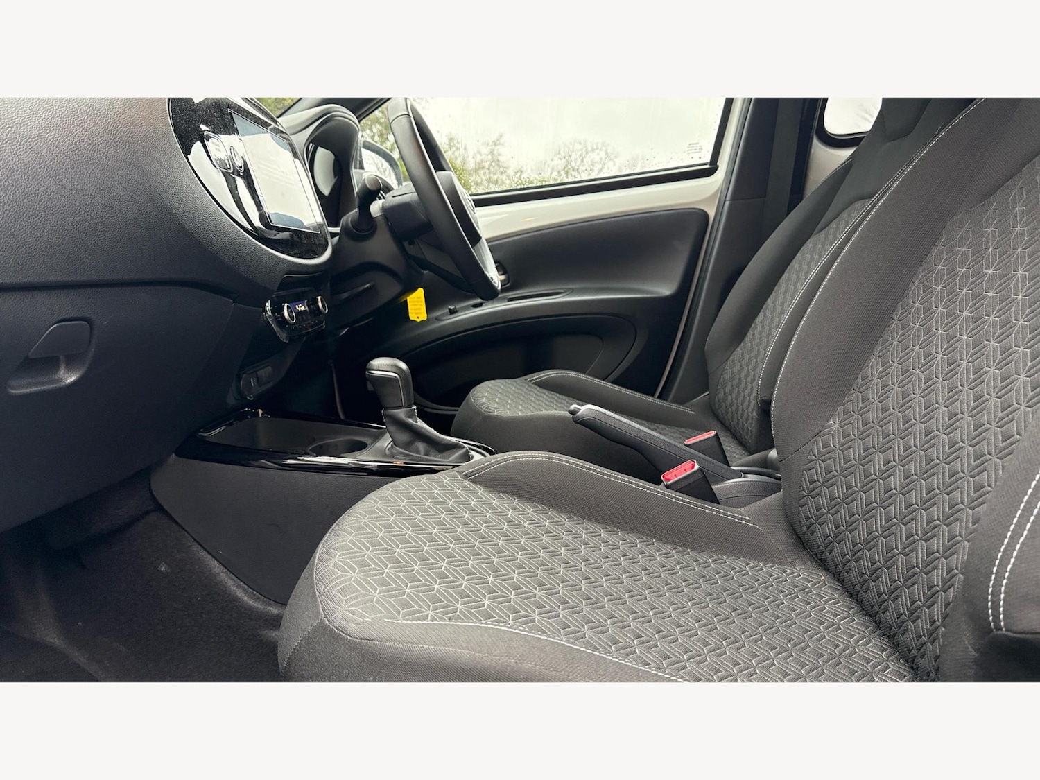 Used Toyota Aygo X 2024 for sale - 77612047: Photo 12