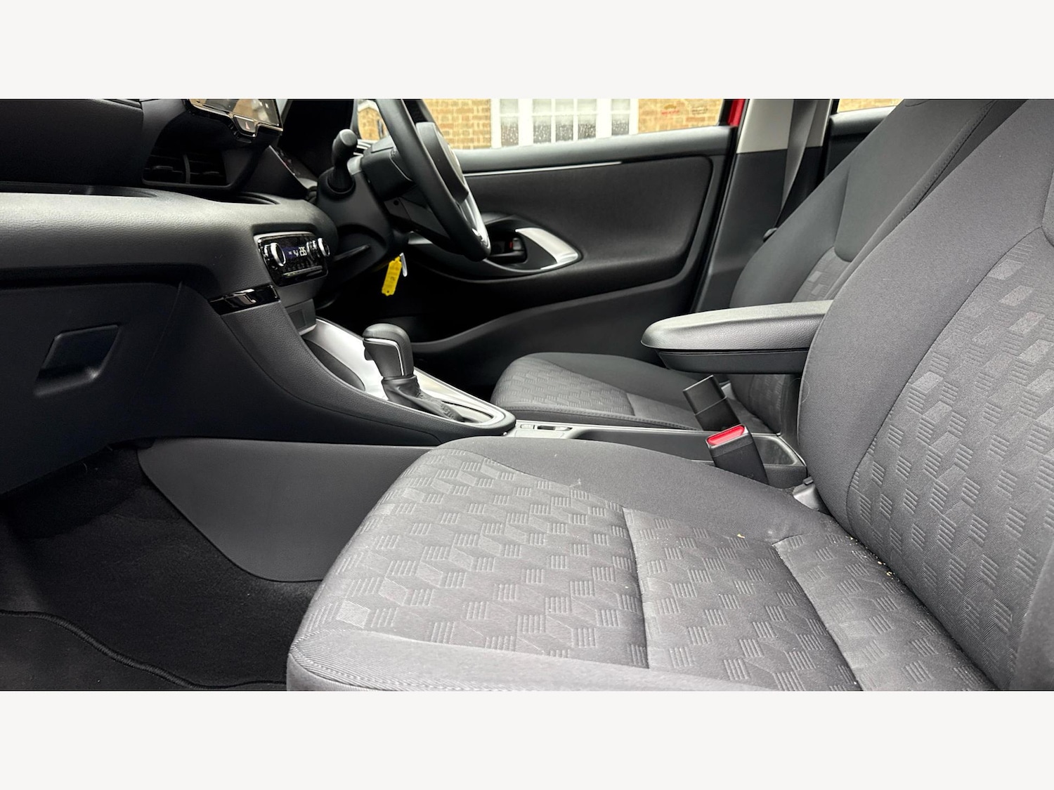 Used Toyota Yaris 2025 for sale - 77344047: Photo 12