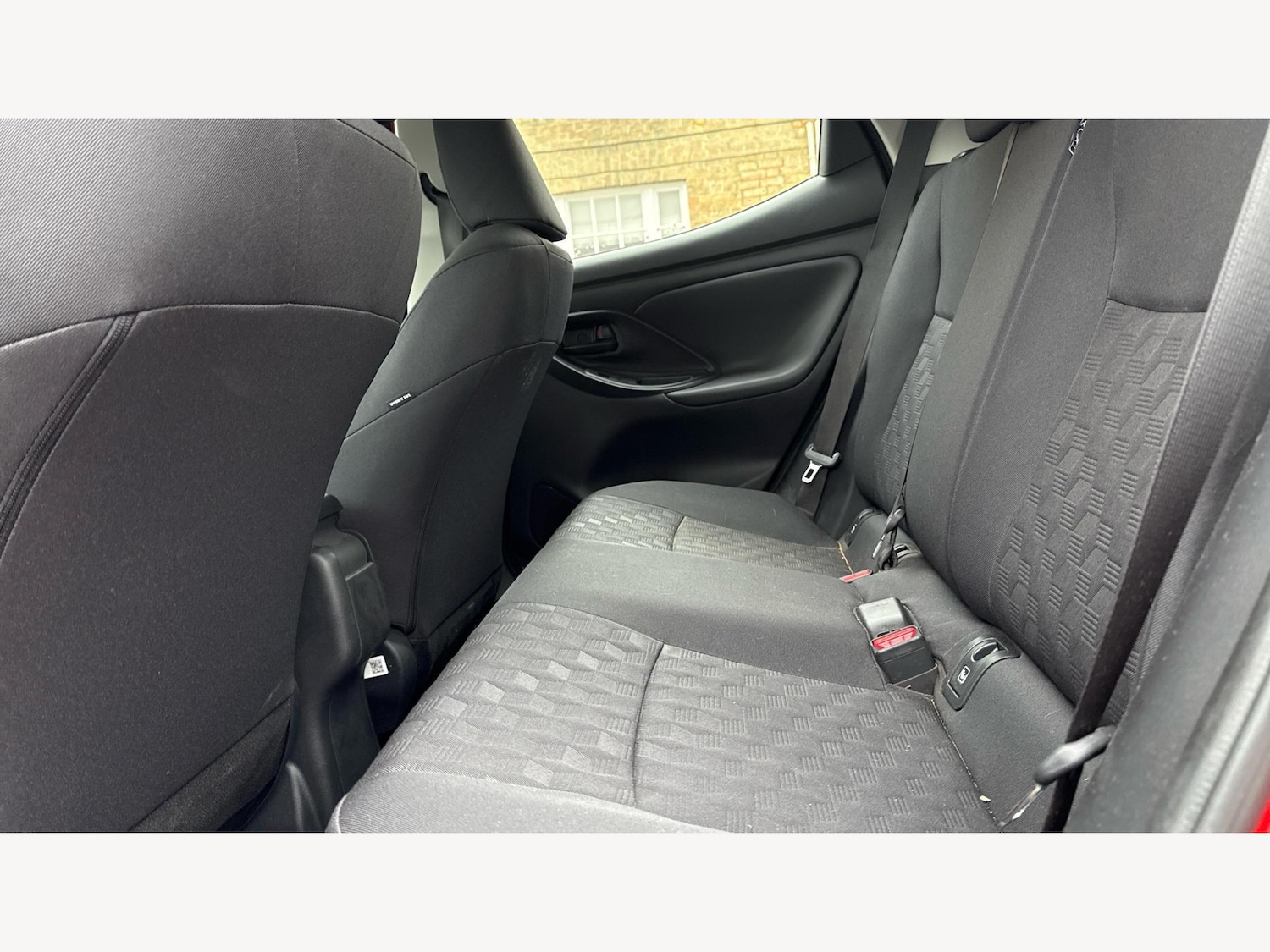 Used Toyota Yaris 2025 for sale - 77344047: Photo 15