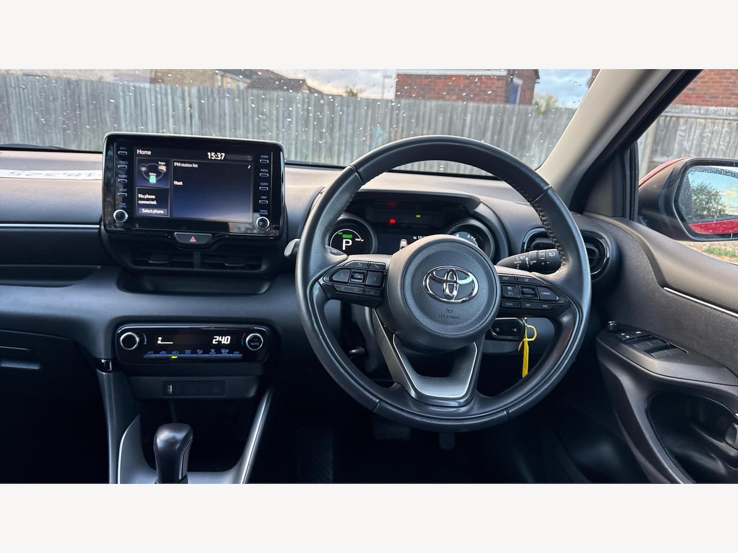 Used Toyota Yaris for sale - 77425742: Photo 8