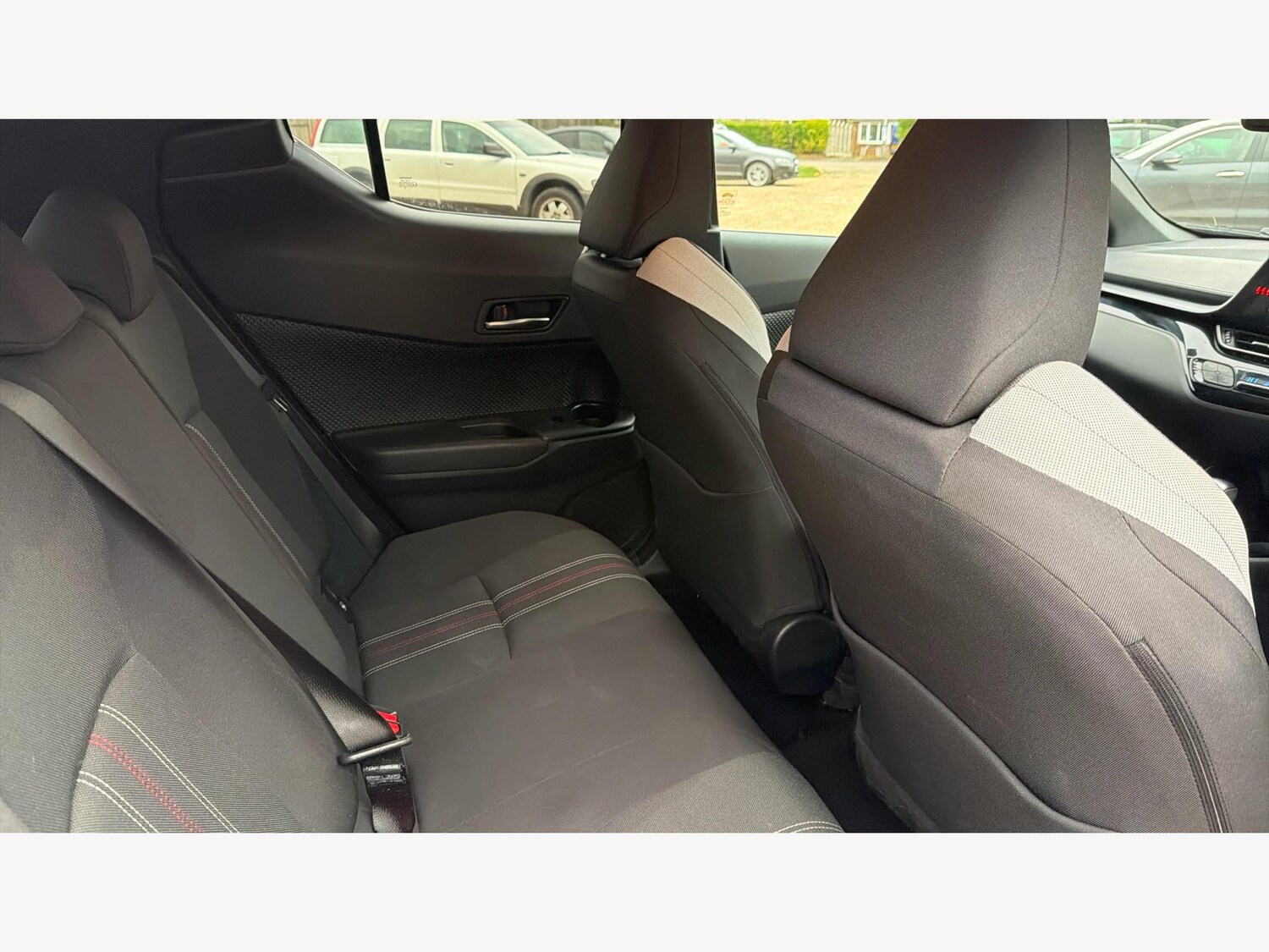 Used Toyota C-HR 2022 for sale - 77574656: Photo 14