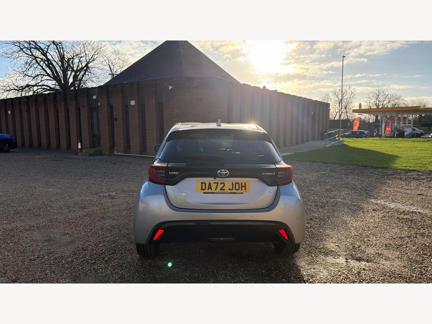 Used Toyota Yaris 2022 for sale - 77120836: Photo 21