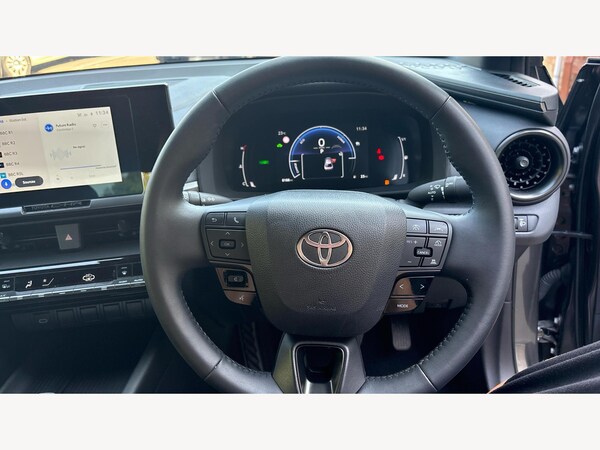Used Toyota C-HR 2024 for sale - 76059796: Photo 10