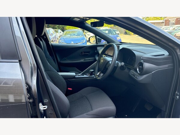Used Toyota C-HR 2024 for sale - 76059796: Photo 13