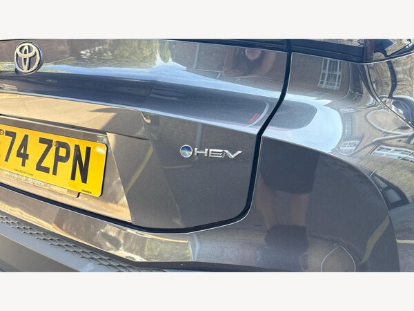Used Toyota C-HR 2024 for sale - 76059796: Photo 32