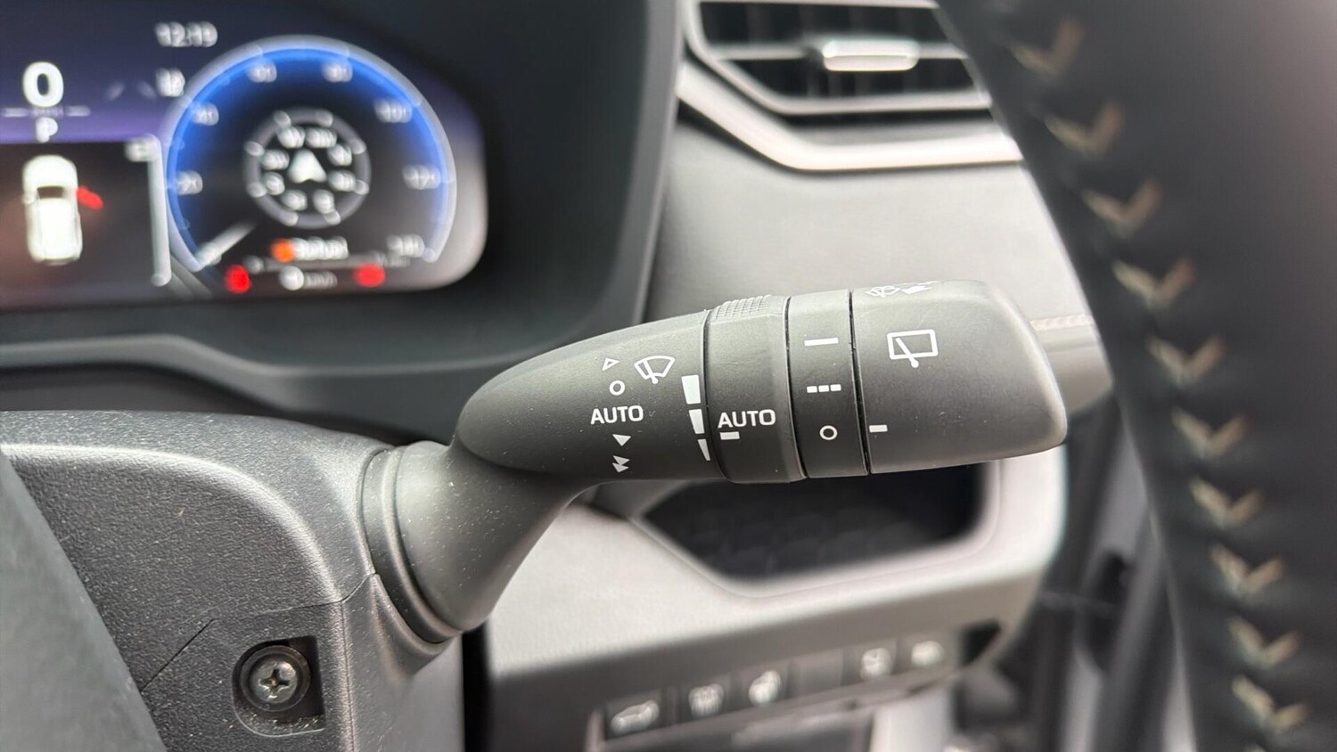 Used Toyota RAV4 2024 for sale - 77267225: Photo 41