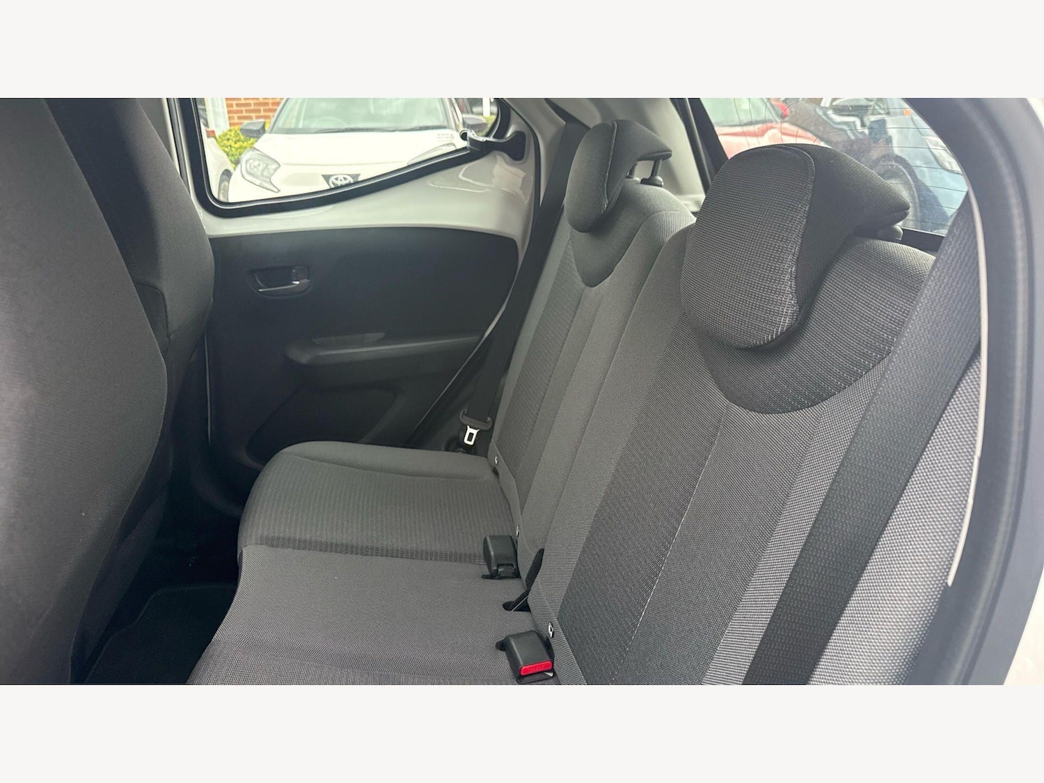 Used Toyota AYGO for sale - 77925931: Photo 15