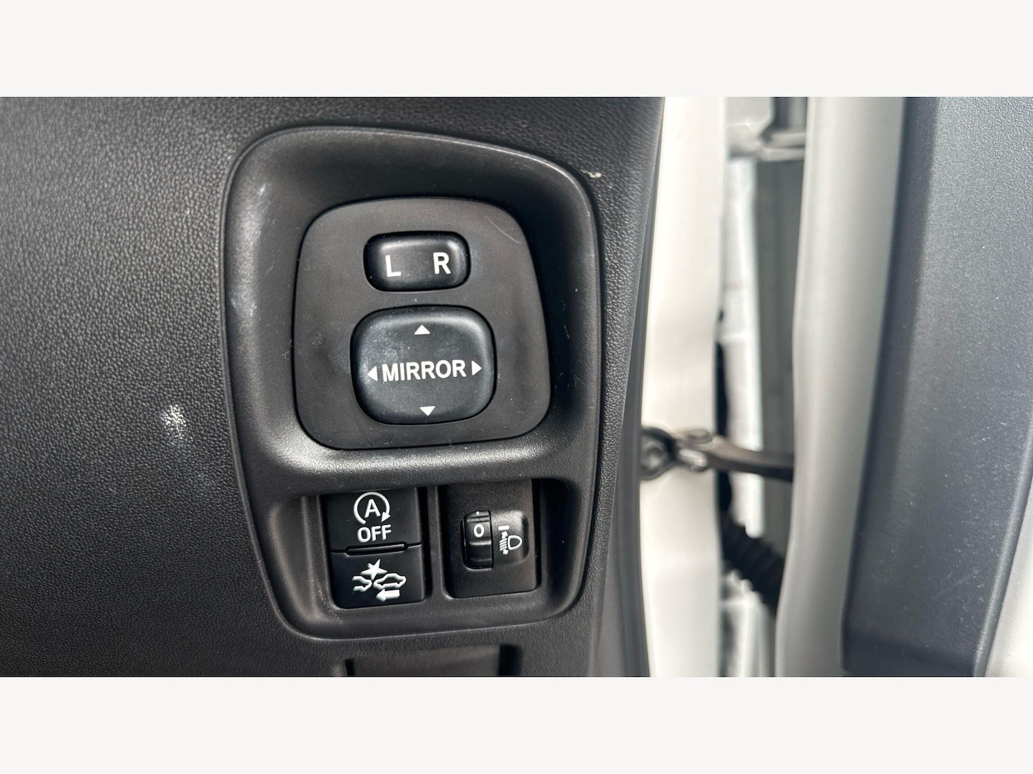 Used Toyota AYGO for sale - 77925931: Photo 30