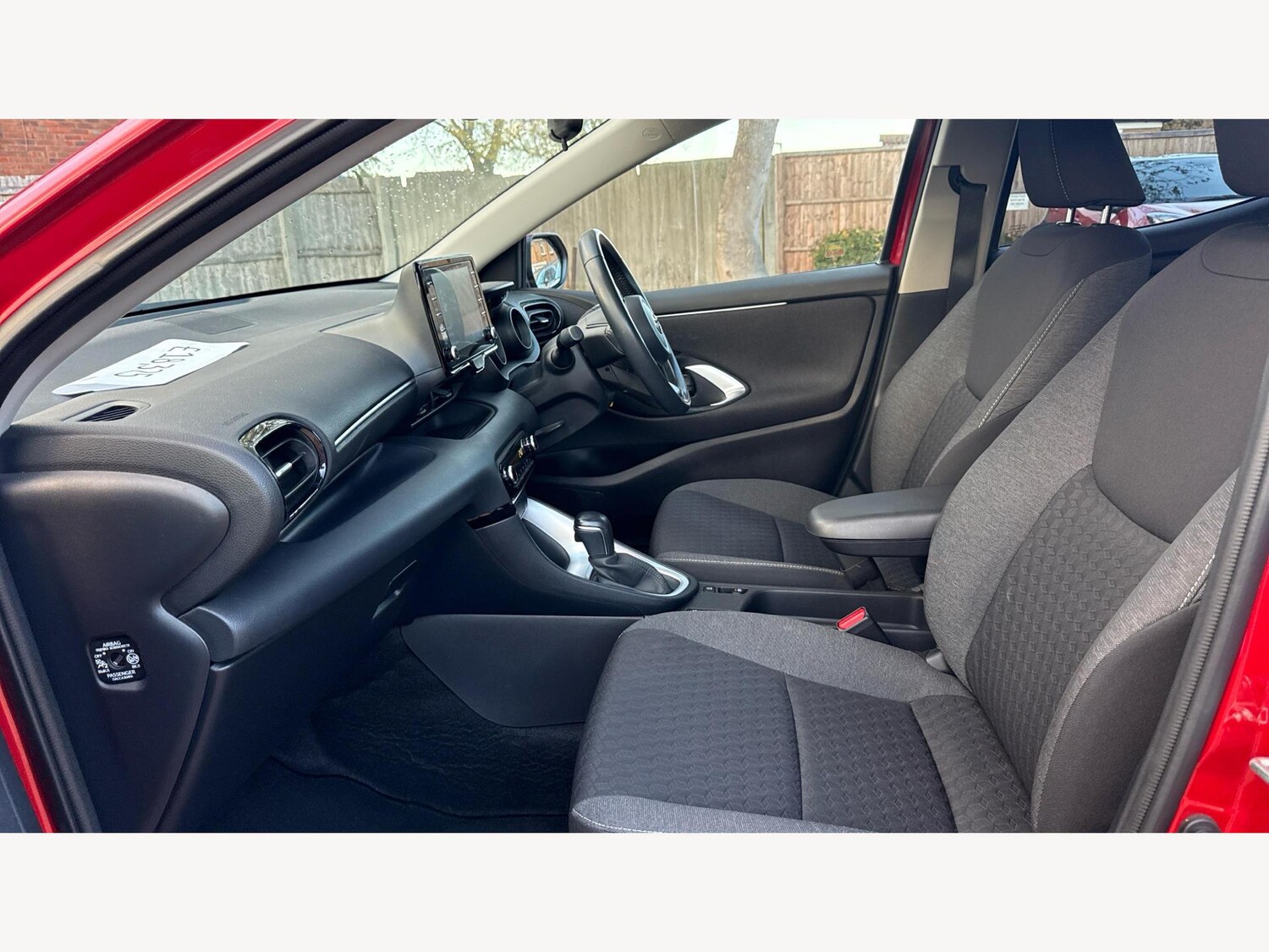 Used Toyota Yaris 2023 for sale - 76551048: Photo 12