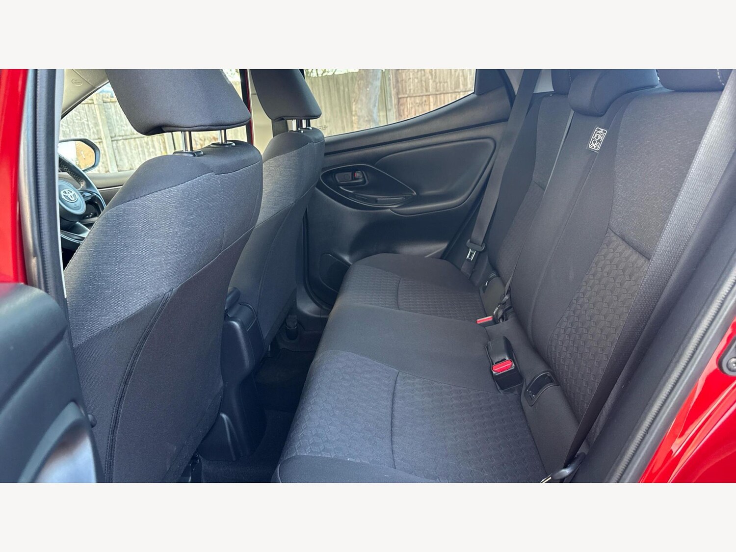 Used Toyota Yaris 2023 for sale - 76551048: Photo 15