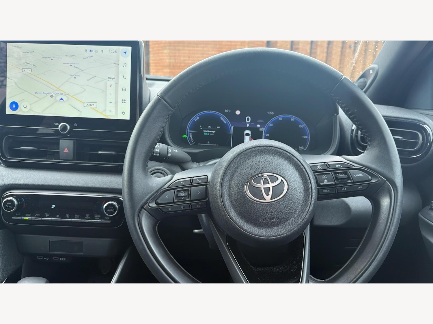 Used Toyota Yaris 2024 for sale - 76456991: Photo 10