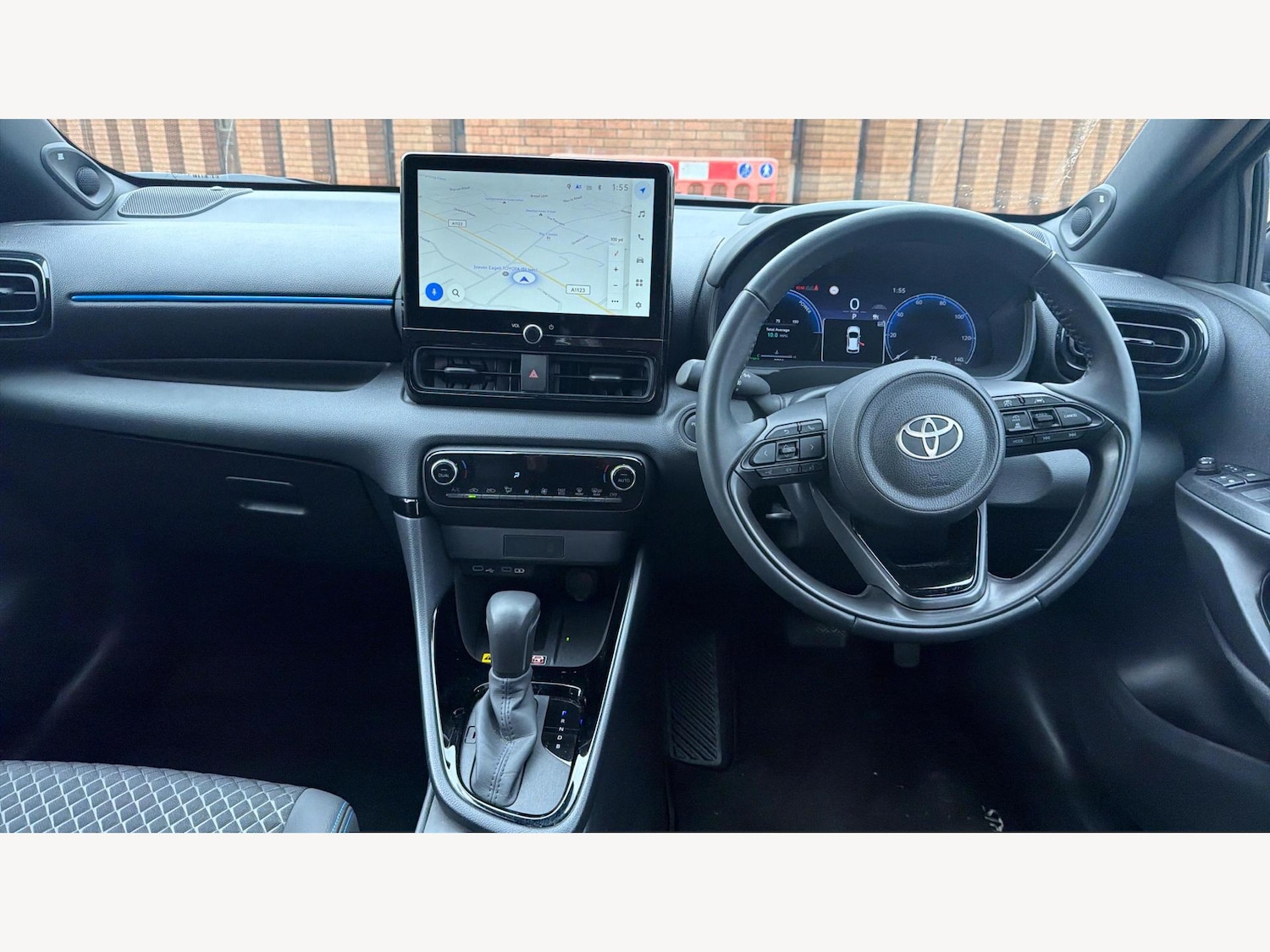 Used Toyota Yaris 2024 for sale - 76456991: Photo 7