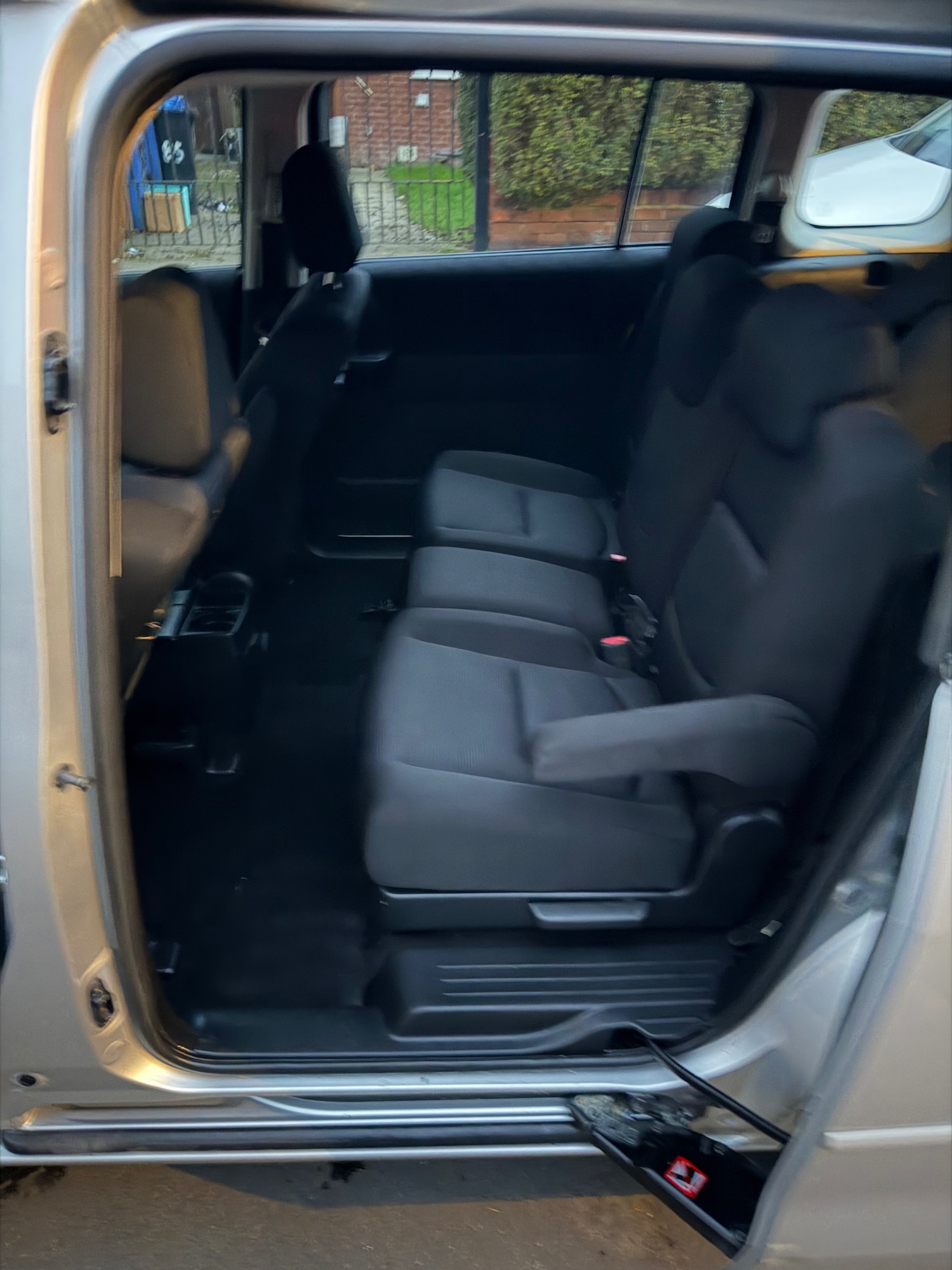 Used Mazda Mazda5 2008 for sale - 77058513: Photo 8