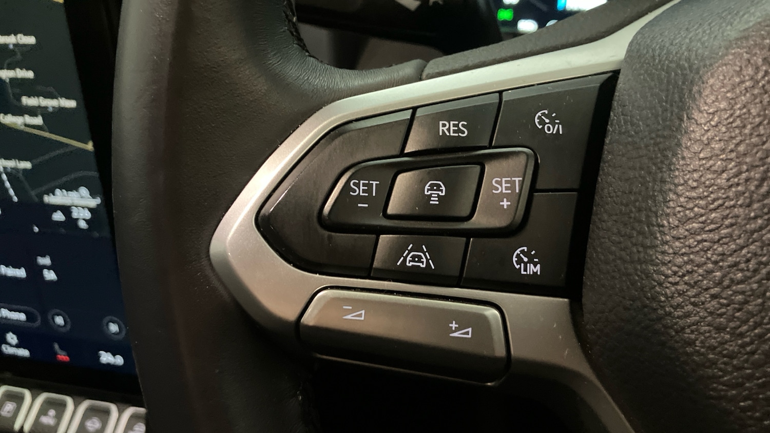 Used Volkswagen Amarok 2023 for sale - 76329880: Photo 17