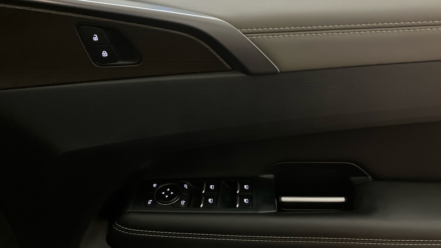 Used Volkswagen Amarok 2023 for sale - 76329880: Photo 19