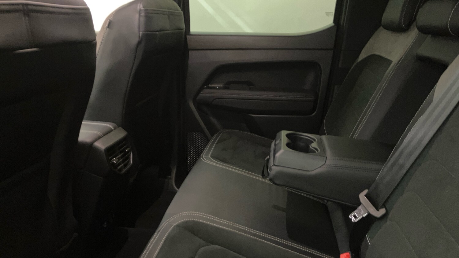 Used Volkswagen Amarok 2023 for sale - 76329880: Photo 27