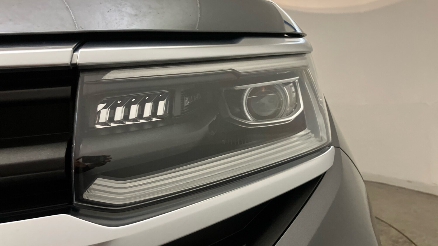 Used Volkswagen Amarok 2023 for sale - 76329880: Photo 30