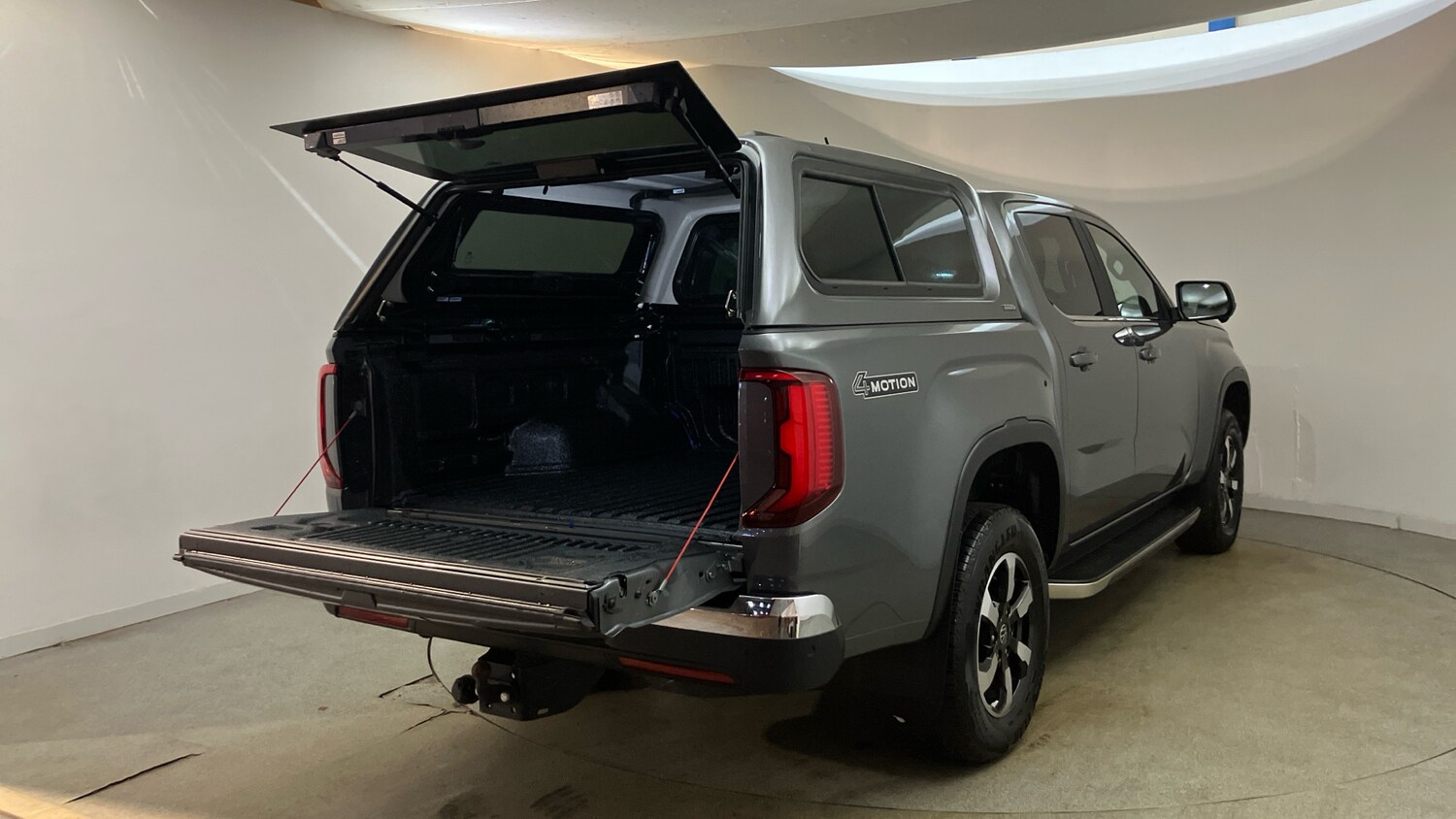 Used Volkswagen Amarok 2023 for sale - 76329880: Photo 35
