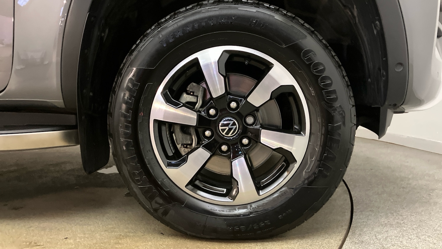 Used Volkswagen Amarok 2023 for sale - 76329880: Photo 5