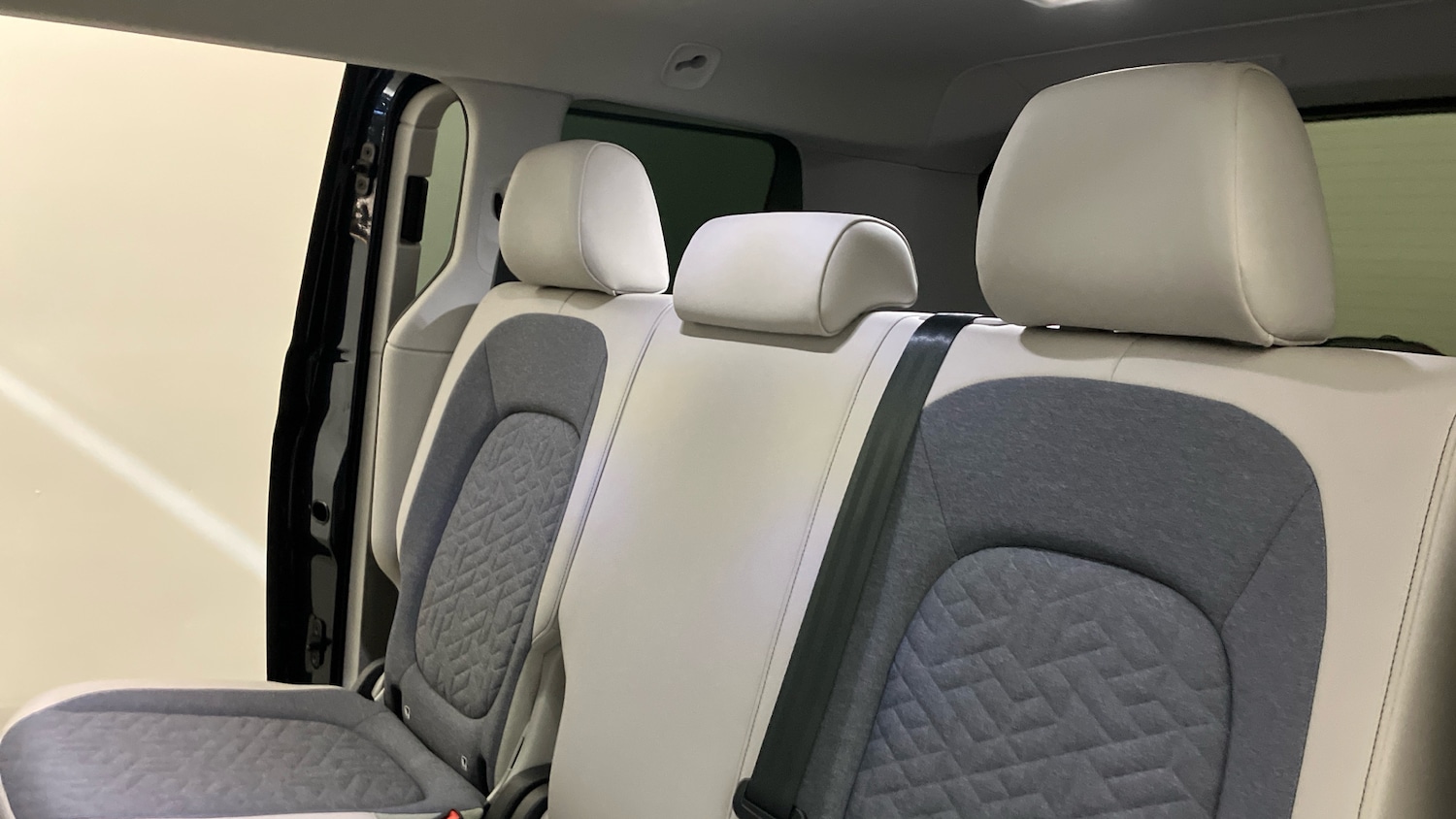 Used Volkswagen ID.Buzz 2024 for sale - 77245473: Photo 16