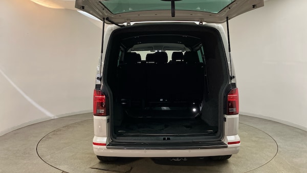 Used Volkswagen Transporter 2023 for sale - 76196375: Photo 41