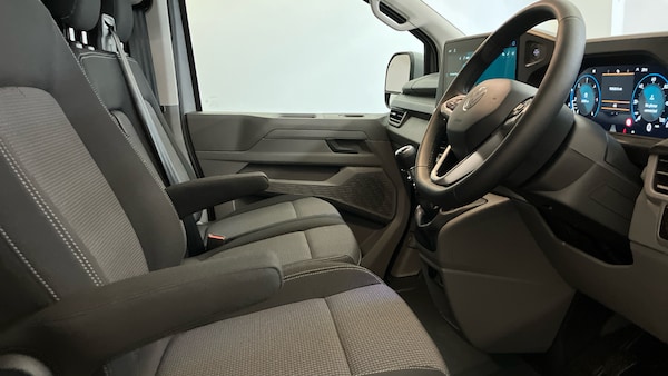 Used Volkswagen Transporter 2025 for sale - 76156511: Photo 24