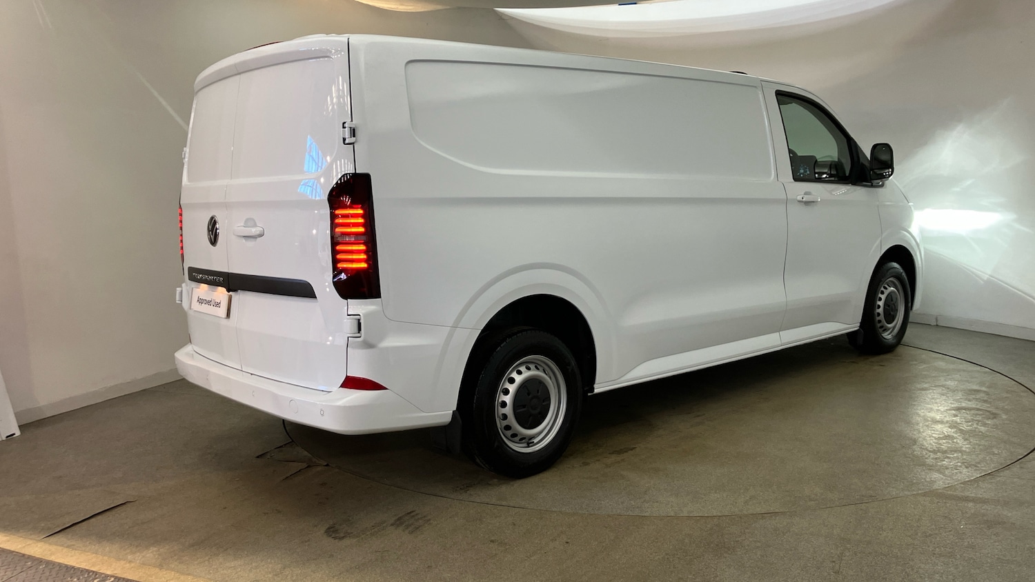 Used Volkswagen Transporter 2025 for sale - 77981759: Photo 32