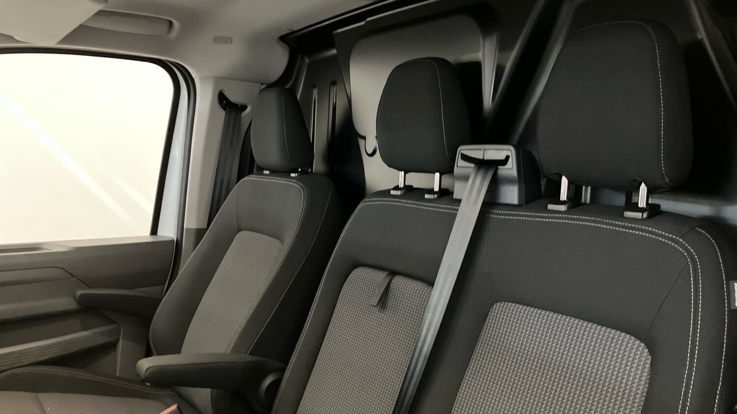 Used Volkswagen Transporter 2025 for sale - 76776322: Photo 16