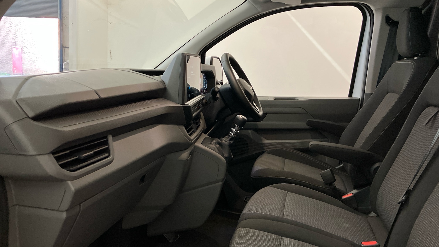 Used Volkswagen Transporter 2025 for sale - 76776322: Photo 24