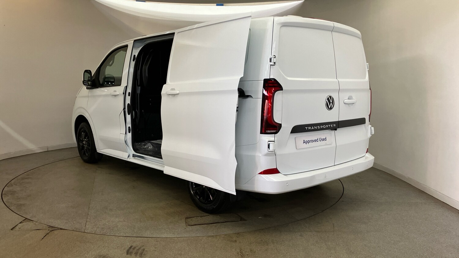 Used Volkswagen Transporter 2025 for sale - 76776322: Photo 36