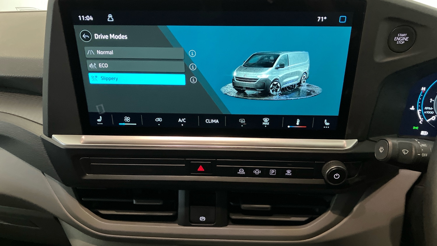 Used Volkswagen Transporter 2025 for sale - 76776322: Photo 41