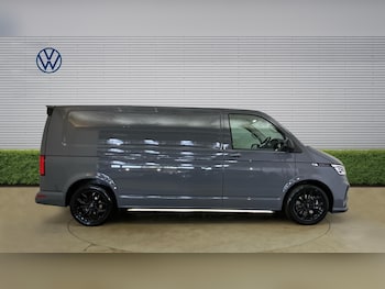 Used Volkswagen Transporter 2022 for sale - 78106192: Photo
