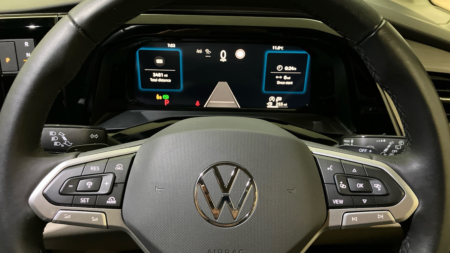 Used Volkswagen Multivan 2025 for sale - 76340493: Photo 10