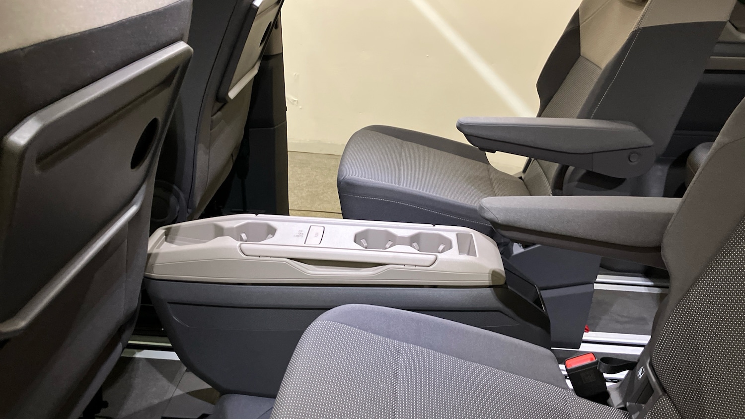 Used Volkswagen Multivan 2025 for sale - 76340493: Photo 30