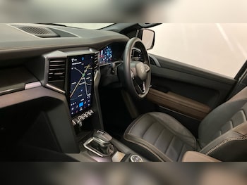 Used Volkswagen Amarok 2025 for sale - 77247259: Photo