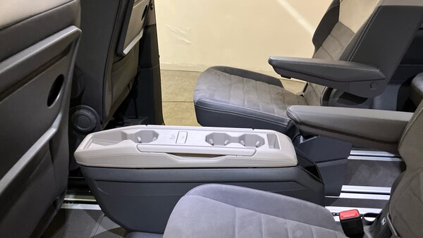 Used Volkswagen Multivan 2025 for sale - 76219609: Photo 30